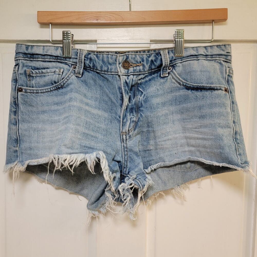 Lucky Brand Cutoff Denim Shorts - Size 6/28